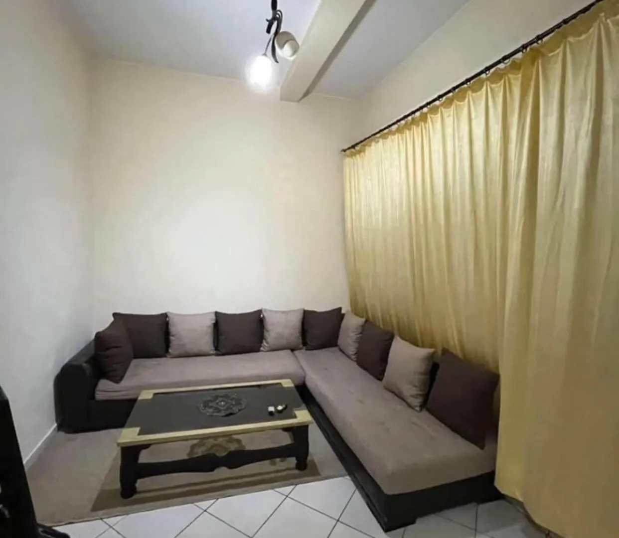 Studio Rez-De-Chaussee Climatisee Au Centre Ville Avec Wifi 5G Et Smart Tv Агадир